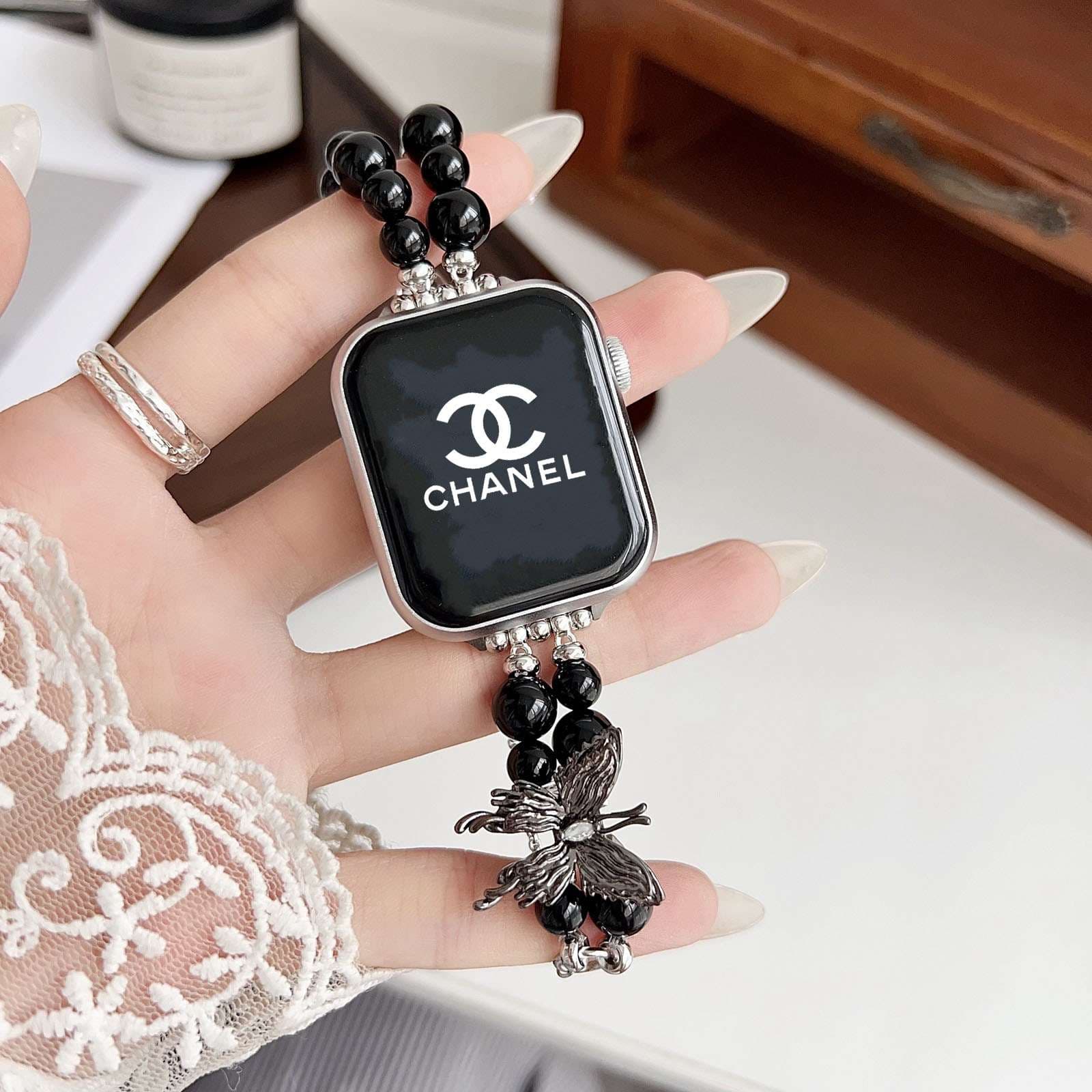 アップルウォッチバンド 蝶モチーフパール付きウォッチバンド