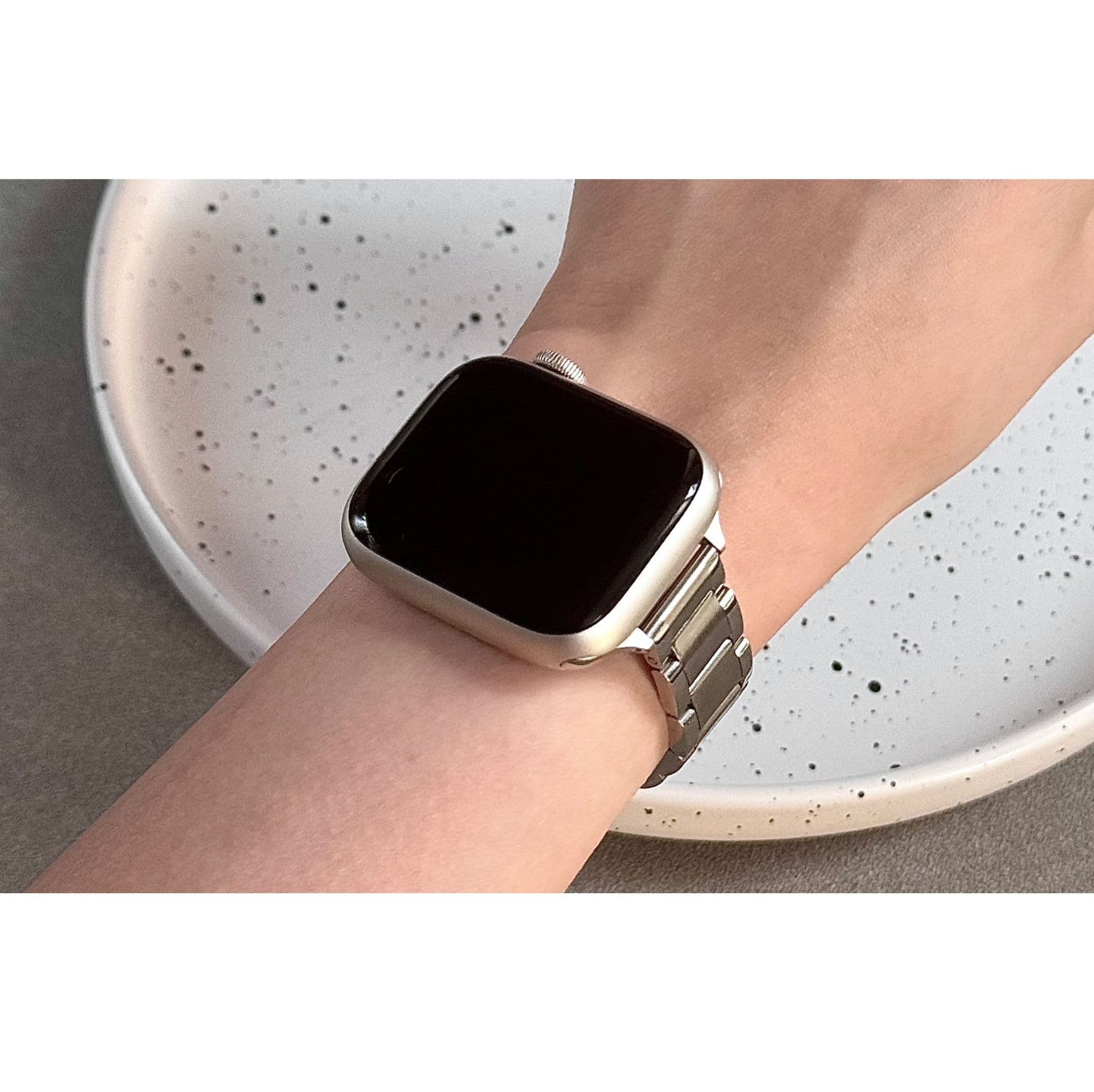 アップルウォッチバンド ステンレス メタル 細身デザイン