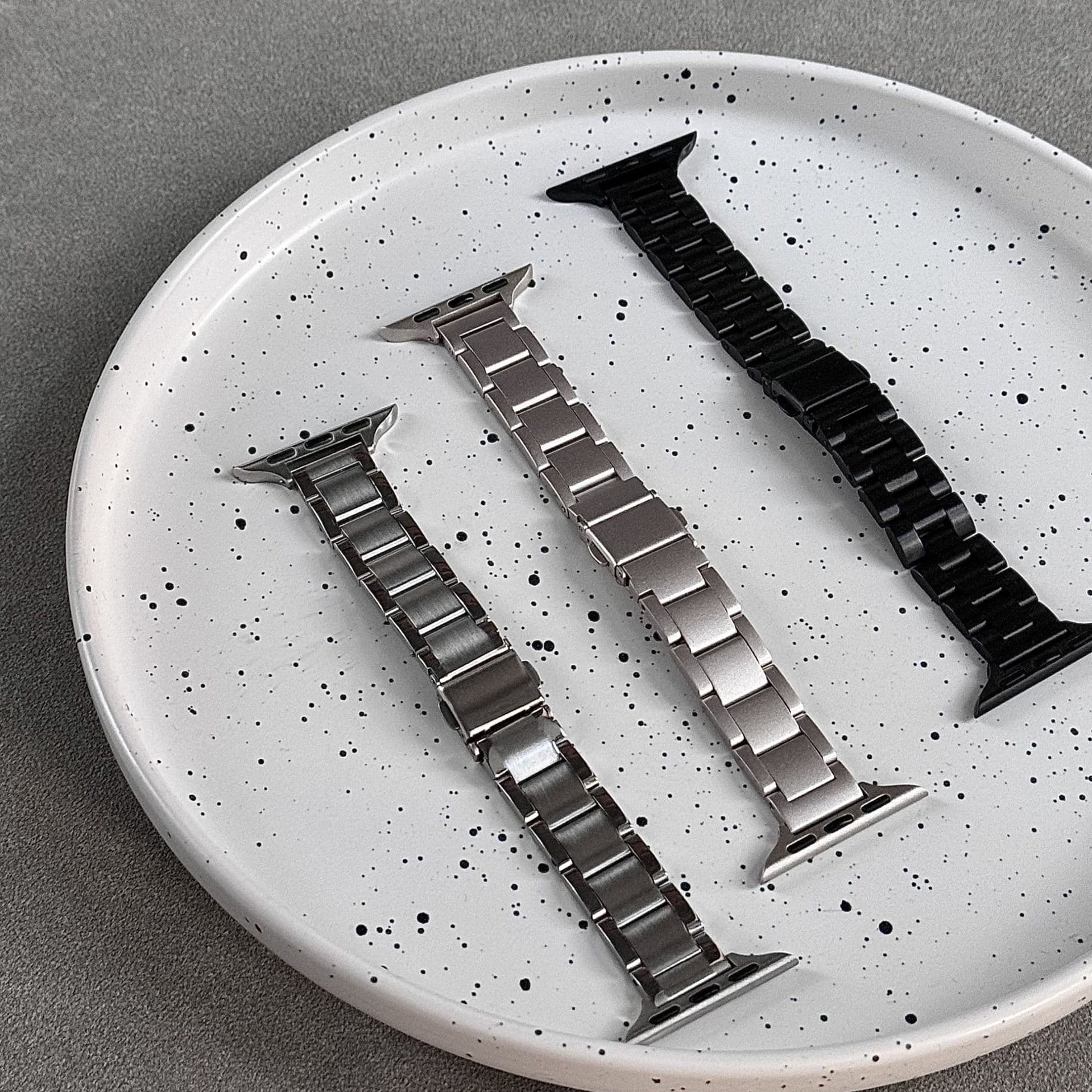 アップルウォッチバンド ステンレス メタル 細身デザイン