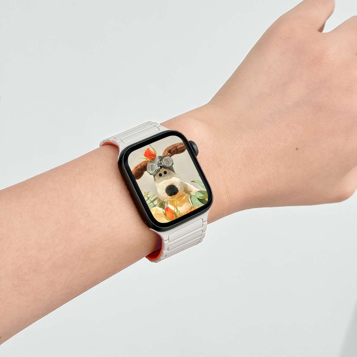 アップルウォッチバンド オシャレで楽しいキャラクター柄スマートウォッチバンド