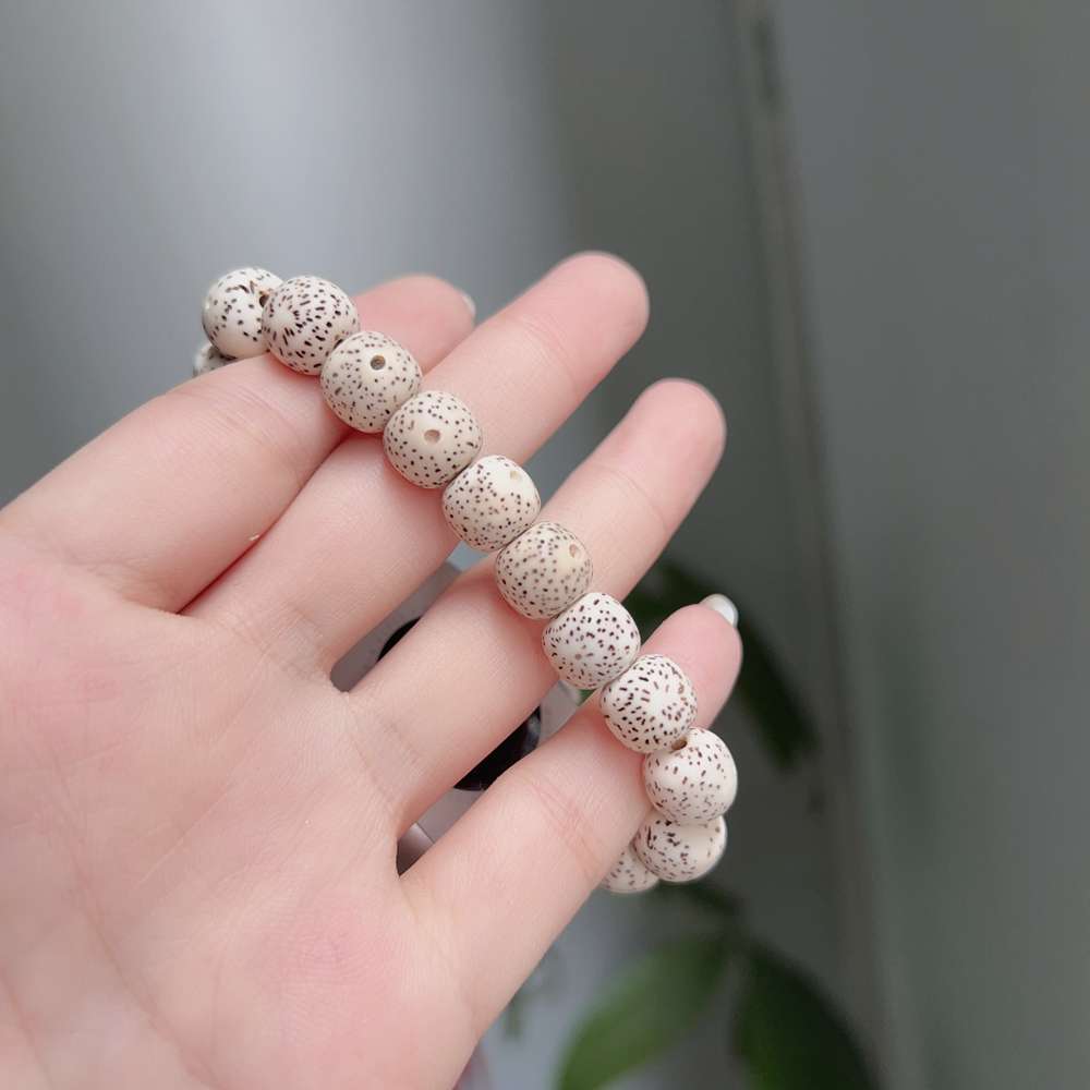 アップルウォッチバンド 天然石ビーズの