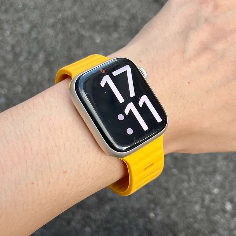 アップルウォッチバンド スポーツ型シリコンウォッチバンド