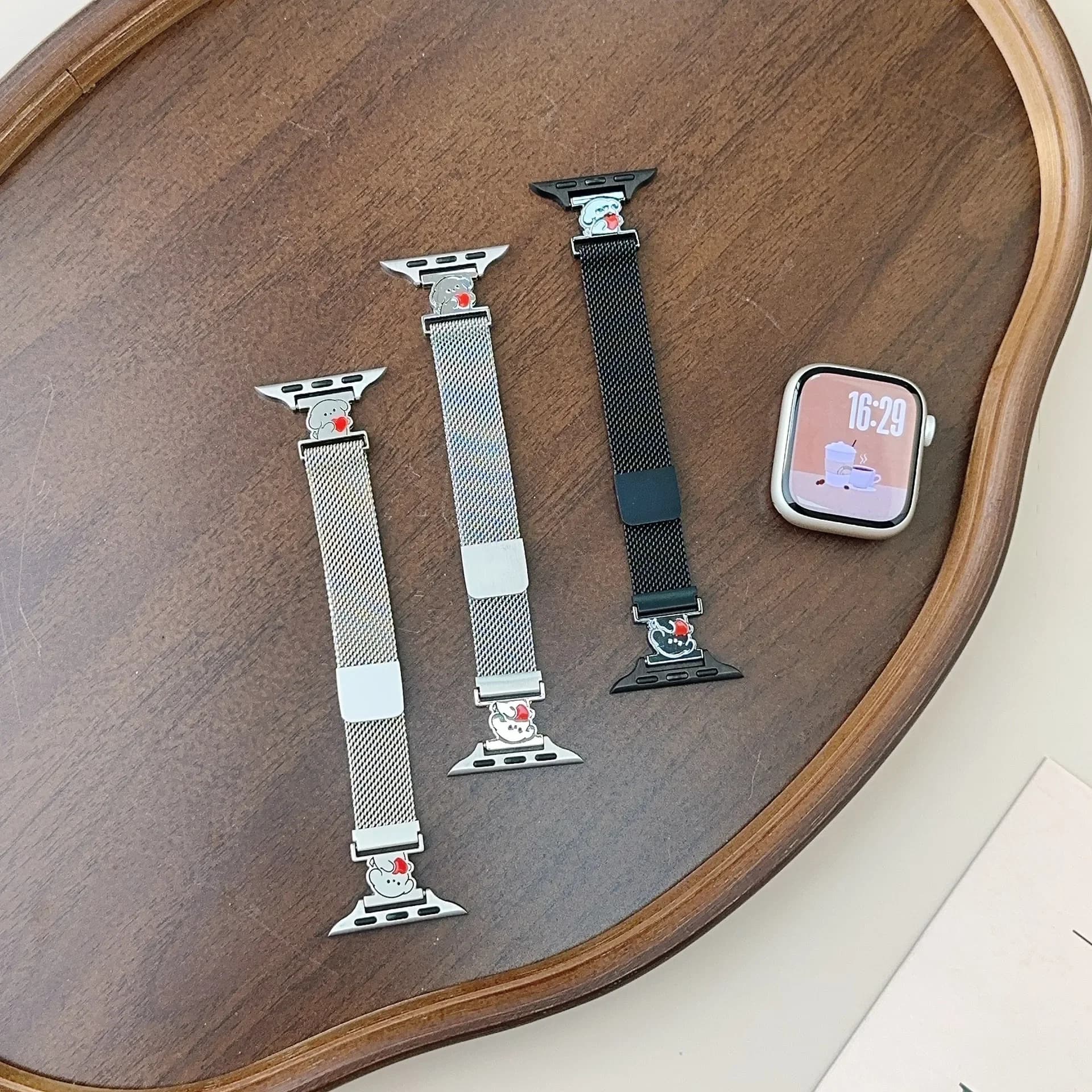 アップルウォッチバンド 可愛い動物キャラクター付きメッシュステンレスバンド