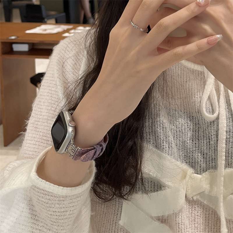 アップルウォッチバンド レトロ装飾金具付きレザー調バンド