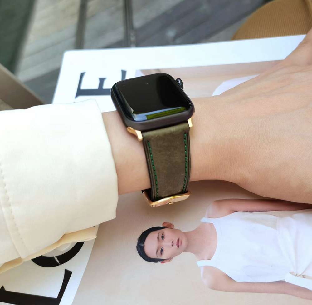 アップルウォッチバンド 高級レザー