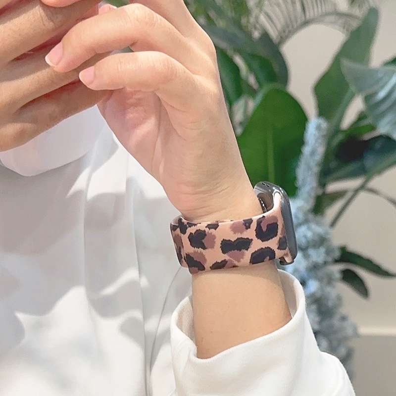 豹柄デザインシリコン製アップルウォッチバンド