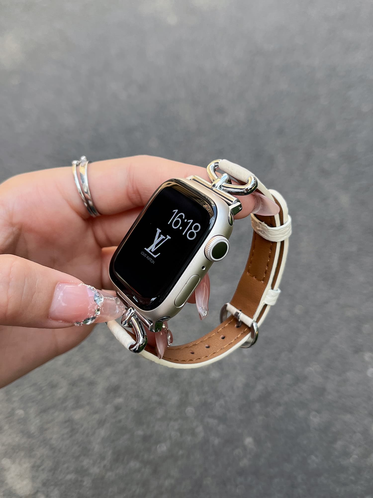 アップルウォッチバンド 上質革細工 腕時計ベルト